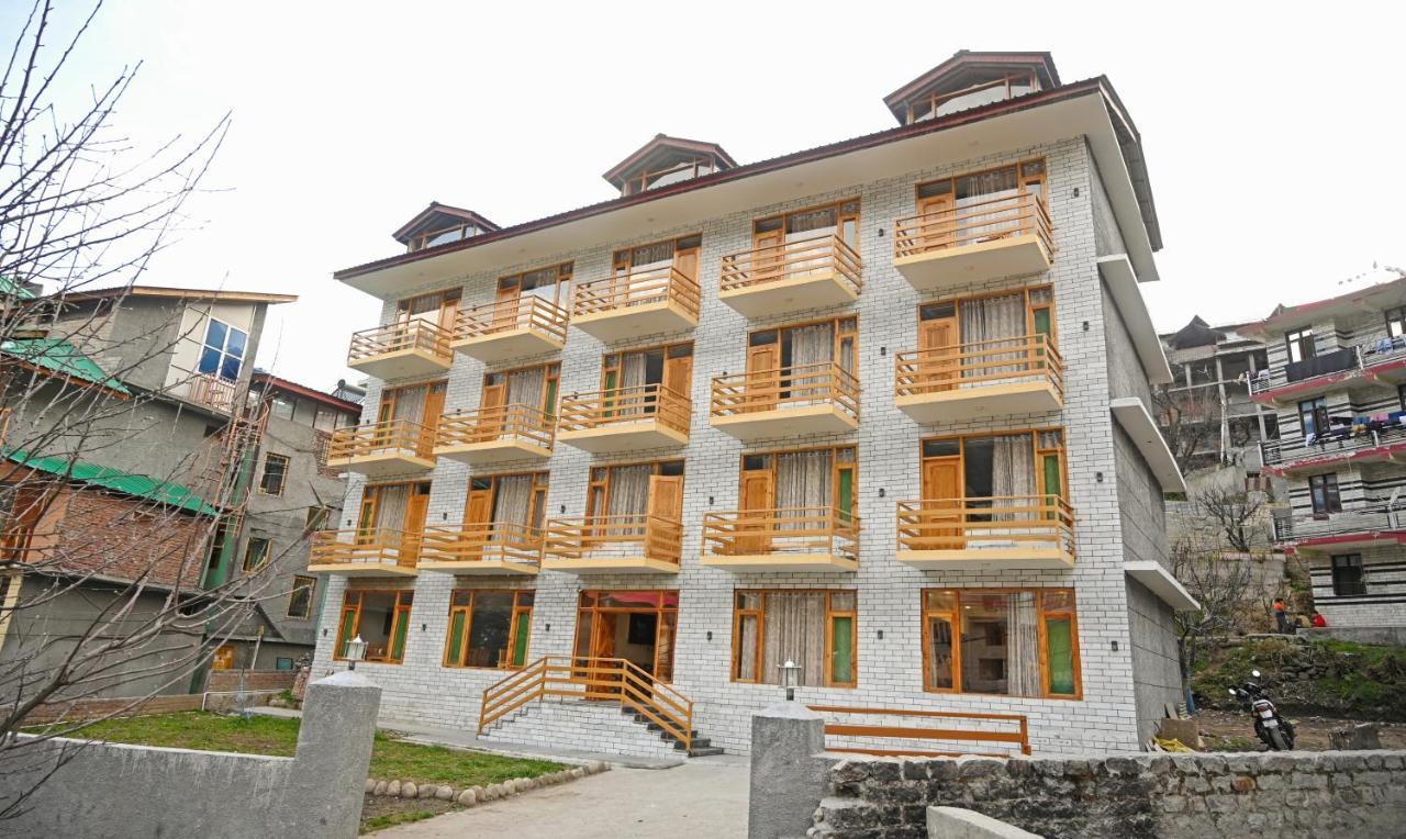 Treebo Dev With Valley View, Mall Road Manāli Exteriér fotografie